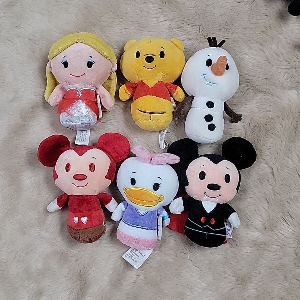 HALLMARK ITTY BITTY DISNEY BUNDLE